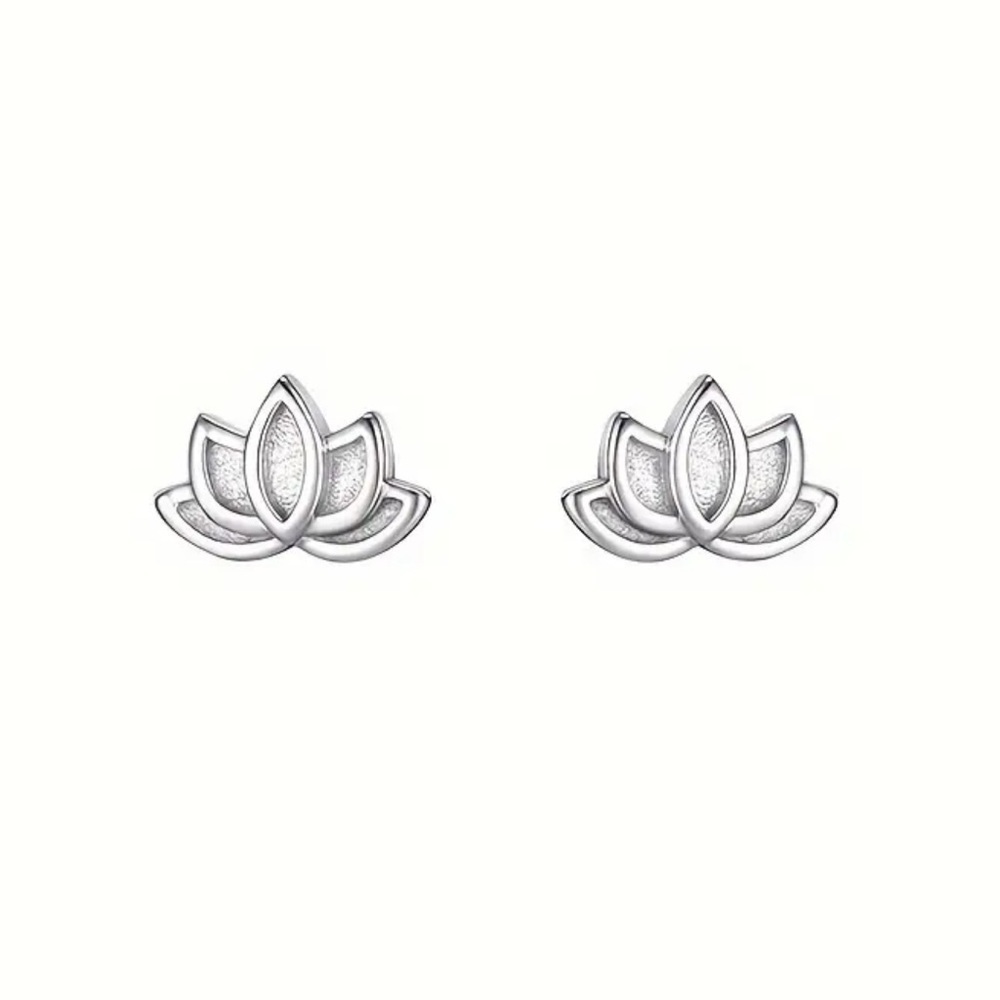 Graceful Lotus, 925 Silver-Plated Copper - Chic & Elegant Small Stud Earrings - Picture 3 of 6